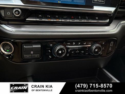 Used 2025 Chevrolet Silverado 1500 High Country w/ Technology Package image 18