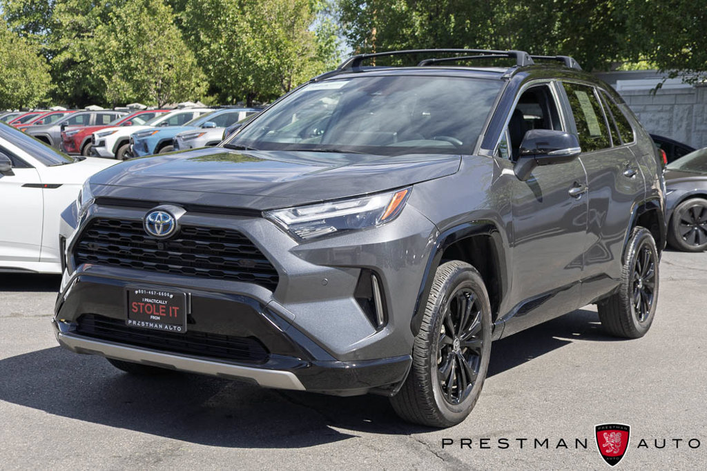 Used 2024 Toyota RAV4 XSE w/ Advanced Technology Package AWD/4WD image 15