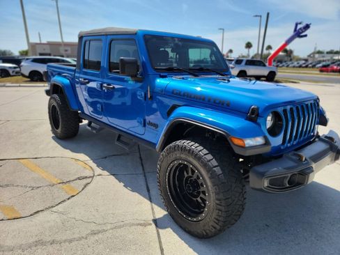 Used 2021 Jeep Gladiator Sport AWD/4WD image 7