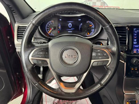 Used 2021 Jeep Grand Cherokee Limited w/ Premium Lighting Group AWD/4WD image 13