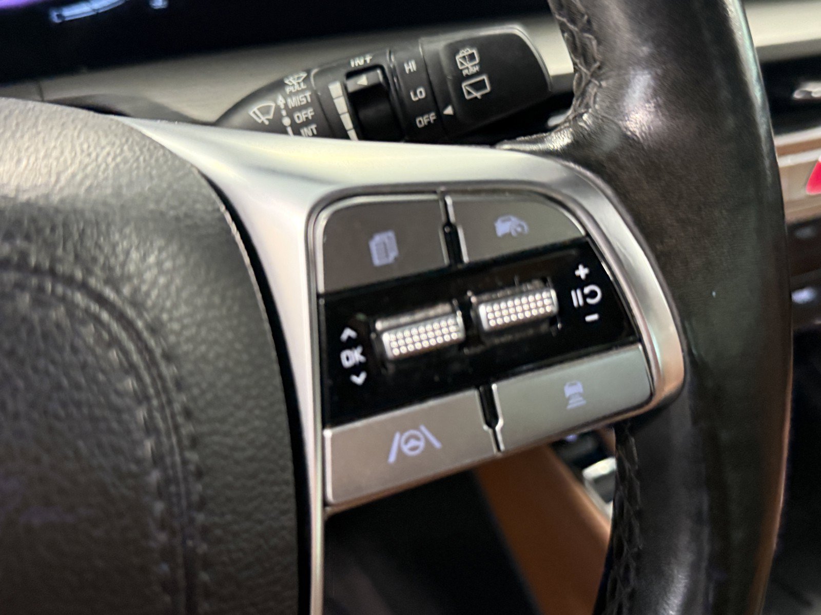 Used 2024 Kia Telluride EX X-Line AWD/4WD image 18