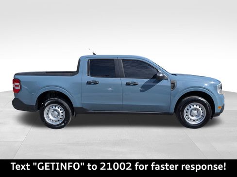 Used 2022 Ford Maverick XL image 2