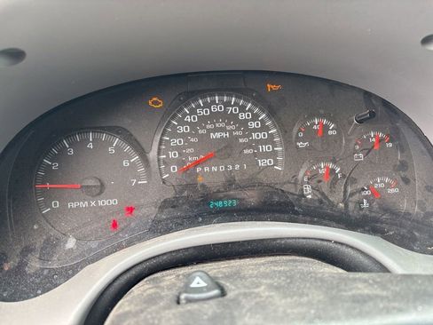 Used 2008 Chevrolet TrailBlazer 4WD image 17