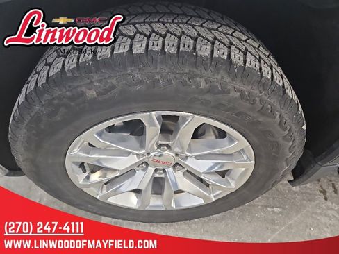 Used 2022 GMC Sierra 1500 SLT w/ SLT Convenience Package AWD/4WD image 6