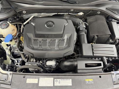 Used 2018 Volkswagen Passat 2.0T R-Line image 24