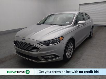 Used 2017 Ford Fusion SE w/ Fusion SE Technology Package