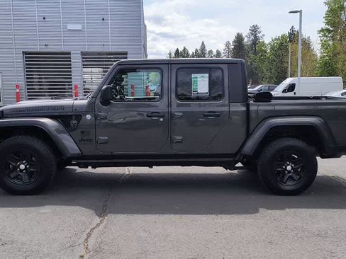 Used 2021 Jeep Gladiator Sport AWD/4WD image 5