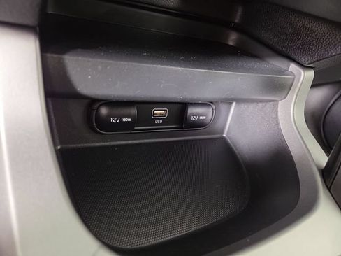 Certified 2026 Kia Seltos LX AWD/4WD image 23