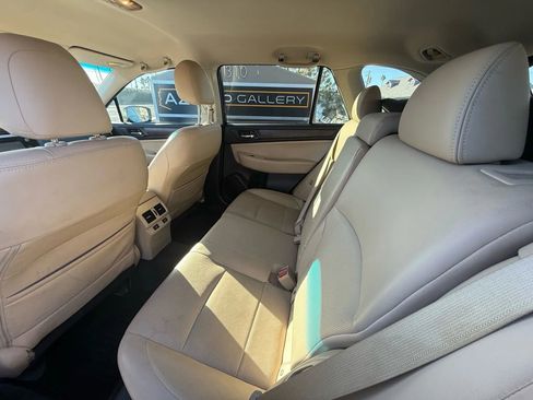 Used 2015 Subaru Outback 2.5i Limited w/ Popular Package #4 image 13