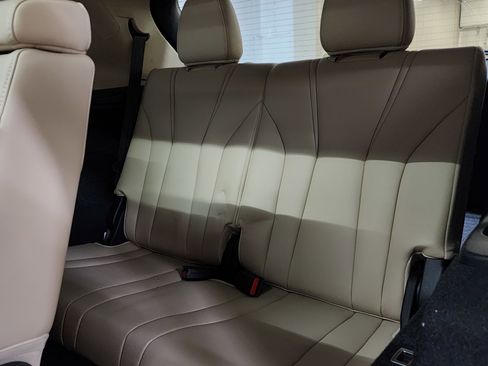 Certified 2023 Acura MDX SH-AWD w/ Technology Package image 19