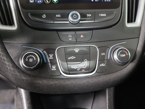 Used 2024 Chevrolet Malibu LS image 39