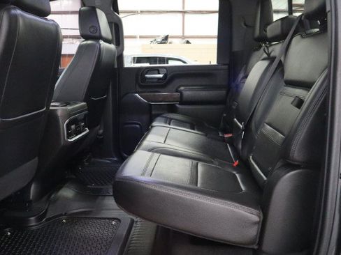 Used 2022 GMC Sierra 3500 Denali w/ Denali Black Diamond Edition AWD/4WD image 52
