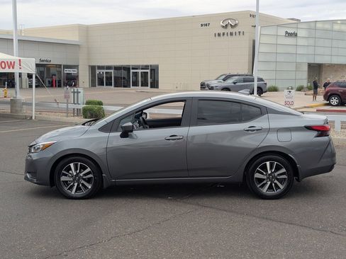 Certified 2025 Nissan Versa SV w/ Trunk Package image 3
