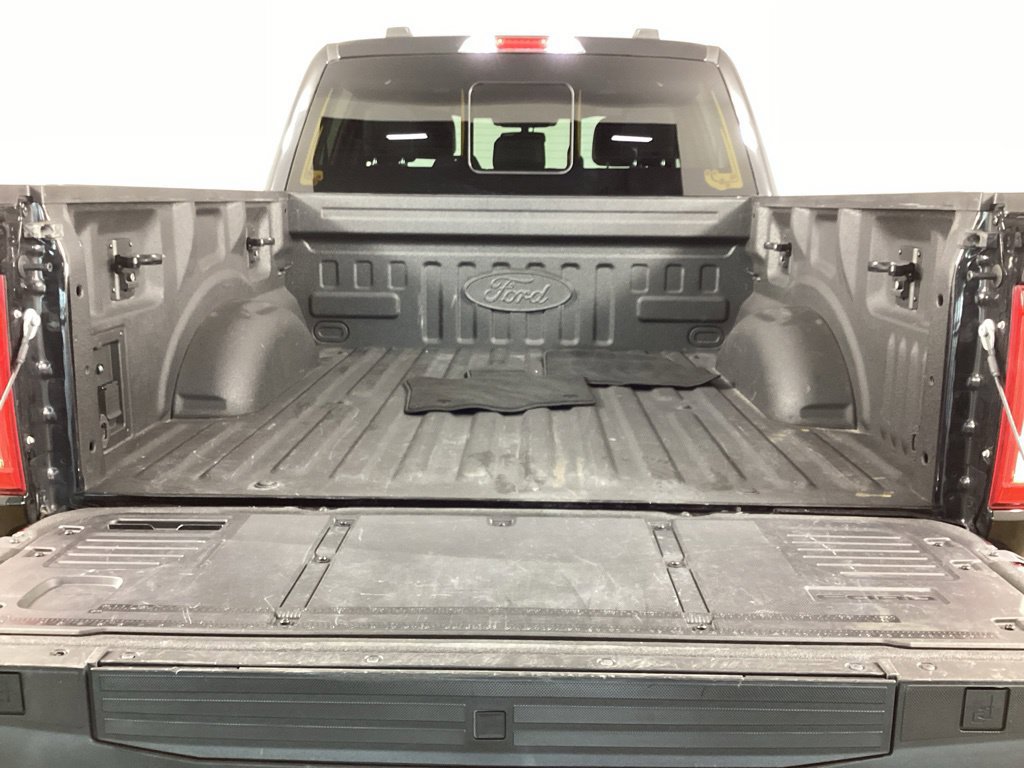 Used 2022 Ford F150 Lariat w/ Equipment Group 502A High AWD/4WD image 7