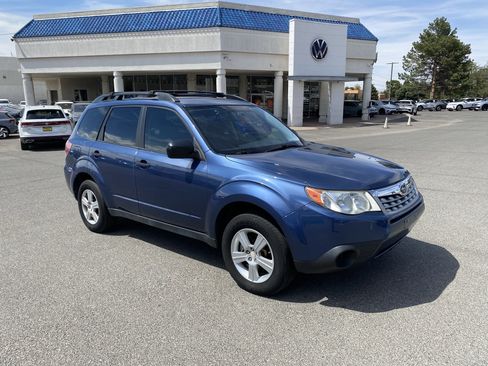 Used 2011 Subaru Forester 2.5X w/ Alloy Wheel Value Pkg AWD/4WD image 31