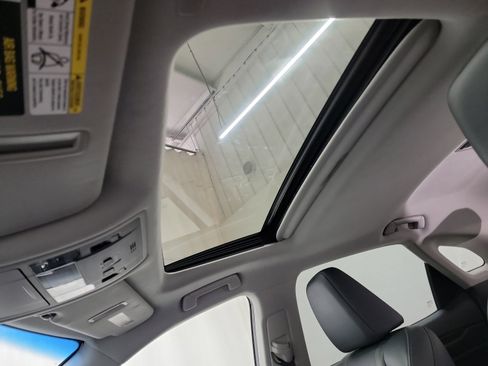 Used 2019 Lexus RX 350 AWD w/ Navigation Package image 24