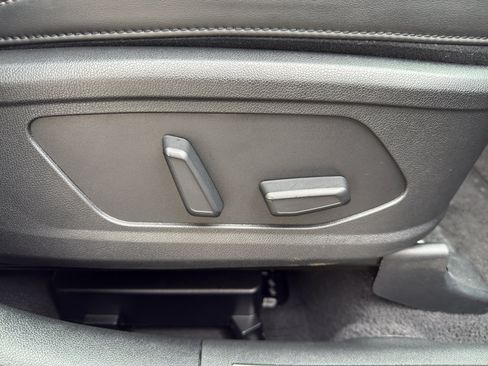 Used 2024 Kia Sorento SX AWD/4WD image 34