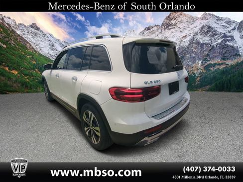 New 2025 Mercedes-Benz GLB 250 image 18