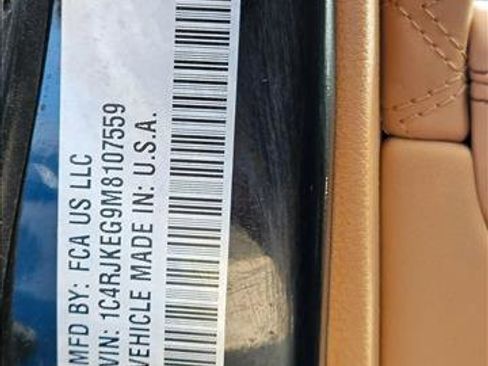 Used 2021 Jeep Grand Cherokee L Summit image 22