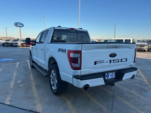 Used 2022 Ford F150 Lariat w/ Equipment Group 502A High image 5