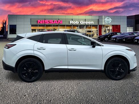 New 2025 Nissan Murano SV AWD/4WD image 7