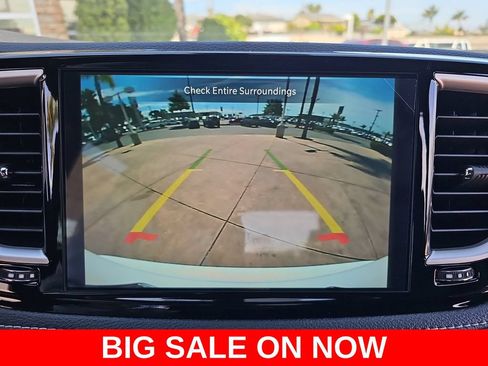 New 2027 Chrysler Pacifica Select FWD image 24