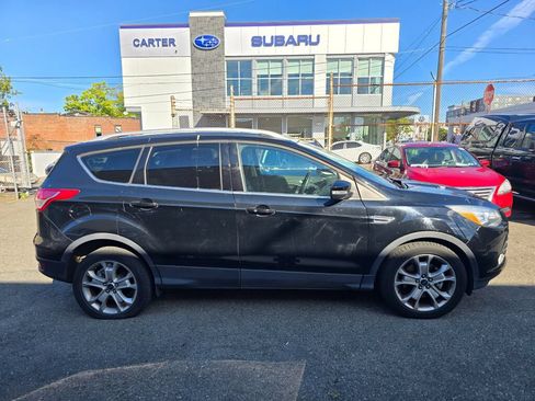 Used 2016 Ford Escape Titanium w/ Equipment Group 301A AWD/4WD image 8