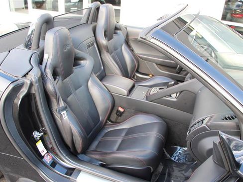 Used 2016 Jaguar F-TYPE R image 12