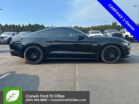 Used 2016 Ford Mustang GT Premium w/ GT Performance Package RWD image 4