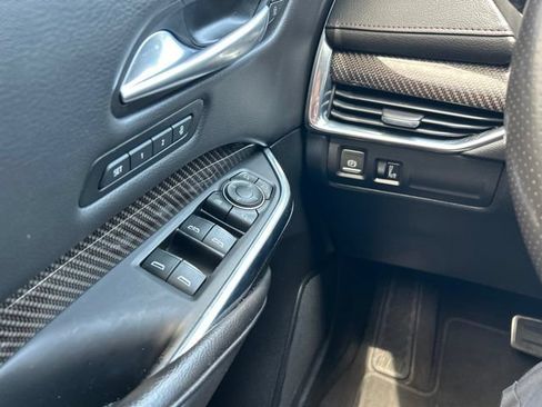 Used 2023 Cadillac XT4 Sport FWD image 12