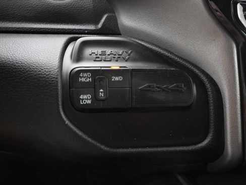 Used 2024 RAM 2500 Big Horn w/ Safety Group AWD/4WD image 44