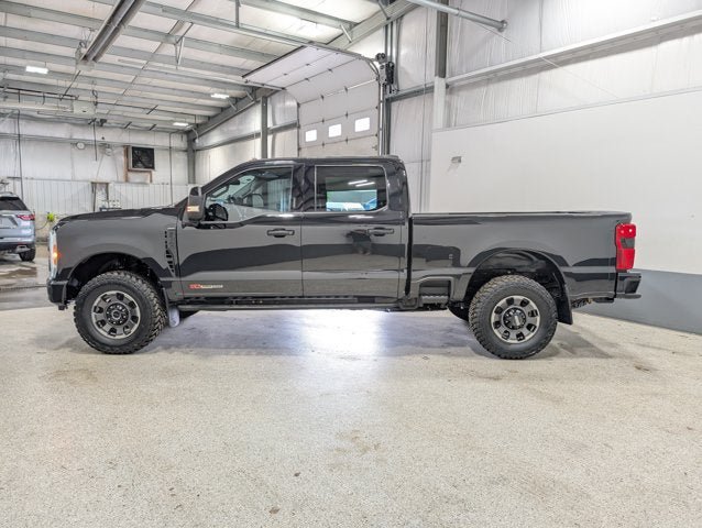 Used 2023 Ford F250 Lariat w/ Lariat Ultimate Package AWD/4WD image 6