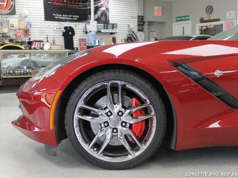 Used 2014 Chevrolet Corvette Stingray Convertible w/ 3LT Preferred Equipment Group image 21