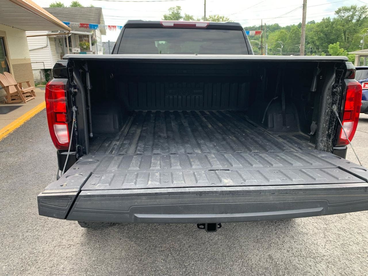 Used 2023 GMC Sierra 1500 Elevation AWD/4WD image 15