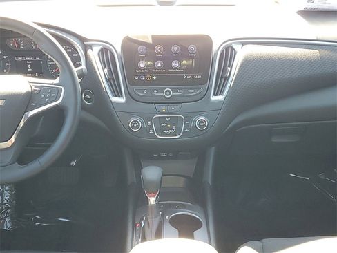 Used 2024 Chevrolet Malibu RS image 15