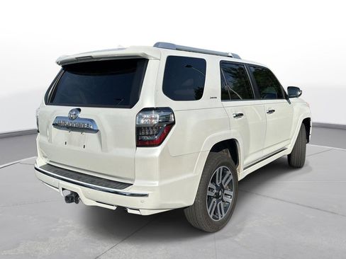 Used 2024 Toyota 4Runner Limited AWD/4WD image 6