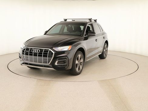 Certified 2023 Audi Q5 2.0T Premium w/ Convenience Package AWD/4WD image 12