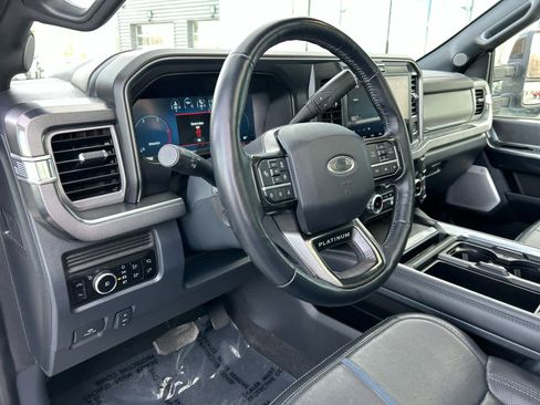 Certified 2025 Ford F350 Platinum AWD/4WD image 29
