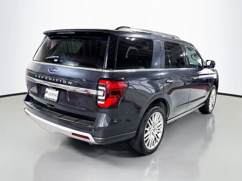 Used 2024 Ford Expedition Limited AWD/4WD image 7