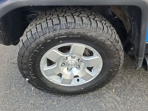 Used 2007 Toyota FJ Cruiser 4WD image 13