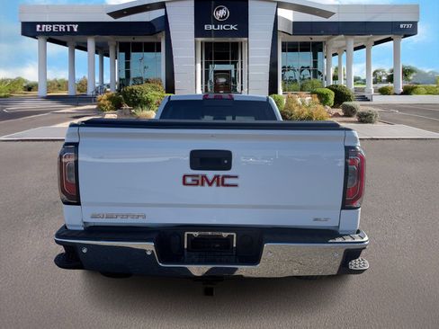 Used 2017 GMC Sierra 1500 SLT w/ SLT Premium Package image 4