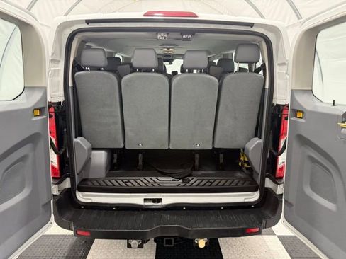 Used 2015 Ford Transit 350 XL image 5