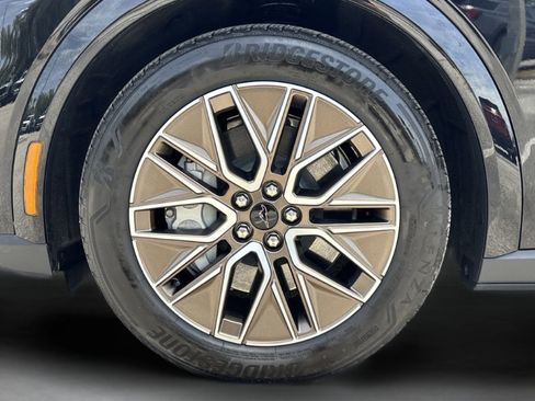 Used 2025 Ford Mustang Mach-E Premium AWD/4WD image 32