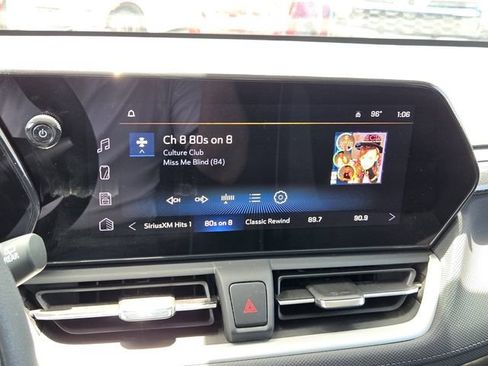 Used 2024 Chevrolet TrailBlazer LS w/ LS Convenience Package FWD image 22