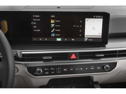 Certified 2026 Kia Sorento S w/ S Panoramic Sunroof Package FWD image 7