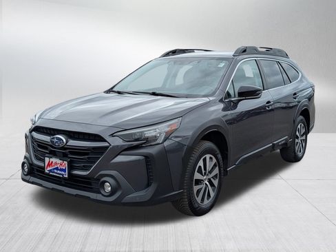 Used 2024 Subaru Outback Premium AWD/4WD image 3