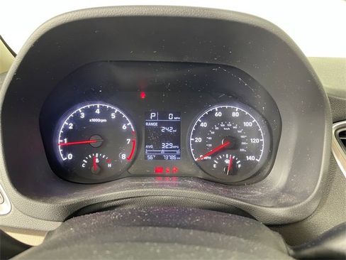 Used 2018 Hyundai Accent SE image 5