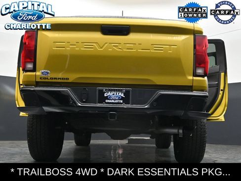 Used 2024 Chevrolet Colorado Trail Boss w/ LPO, Dark Essentials Package AWD/4WD image 38