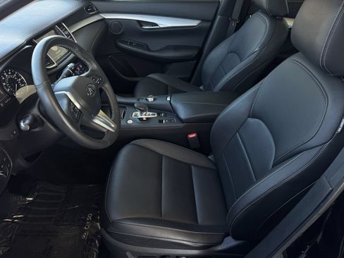 Used 2019 INFINITI QX50 Luxe FWD image 13