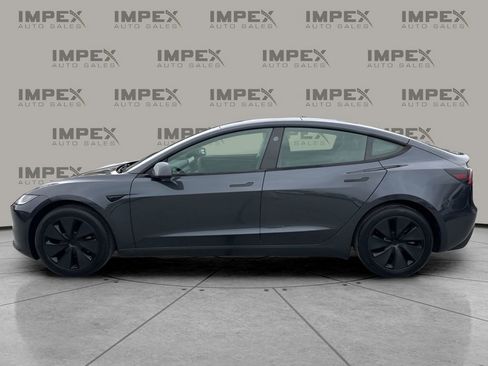 Used 2025 Tesla Model 3 Long Range image 2